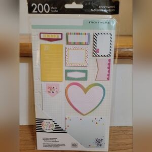 The Happy Planner Rainbow Heart & Assorted Sticky Note Set